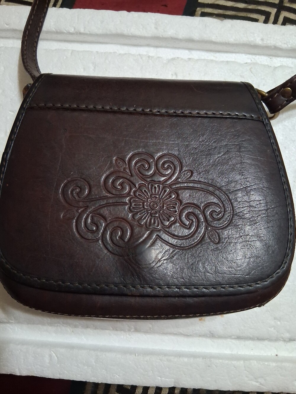 authentic Anna Cainzo Culturas del Sol handcraft Embossed Leather Crossbody Bag